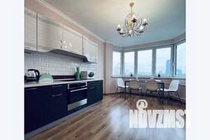 2-к квартира, посуточно, 63м2, 11/25 этаж