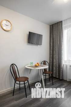 1-к квартира, посуточно, 37м2, 2/6 этаж