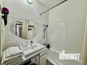 1-к квартира, посуточно, 40м2, 2/16 этаж