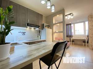 1-к квартира, посуточно, 40м2, 11/25 этаж