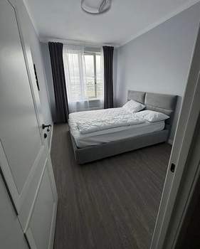 1-к квартира, на длительный срок, 43м2, 24/33 этаж