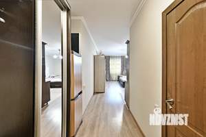 Студия квартира, посуточно, 38м2, 6/25 этаж