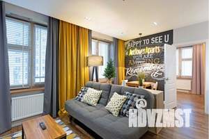 2-к квартира, посуточно, 44м2, 37/44 этаж