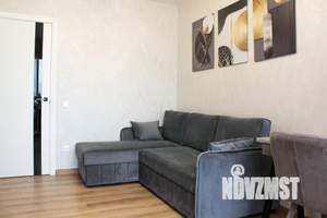 1-к квартира, посуточно, 49м2, 1/1 этаж