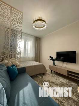 1-к квартира, посуточно, 36м2, 3/18 этаж