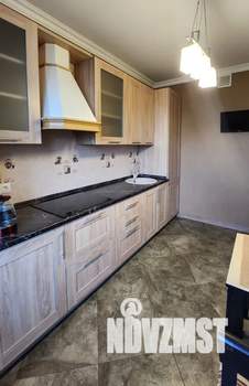 1-к квартира, посуточно, 43м2, 9/33 этаж