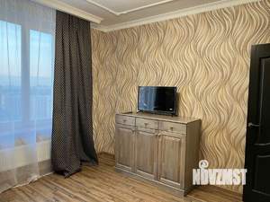 3-к квартира, на длительный срок, 81м2, 35/45 этаж