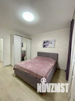 1-к квартира, посуточно, 40м2, 14/23 этаж