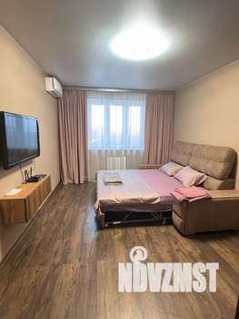 1-к квартира, посуточно, 41м2, 18/20 этаж