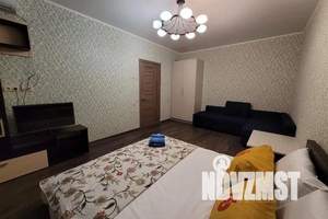 1-к квартира, посуточно, 37м2, 9/25 этаж