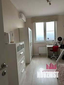 4-к квартира, на длительный срок, 98м2, 27/32 этаж