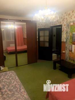 1-к квартира, посуточно, 38м2, 13/18 этаж