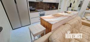 3-к квартира, на длительный срок, 130м2, 43/44 этаж