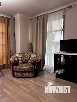1-к квартира, посуточно, 65м2, 3/8 этаж