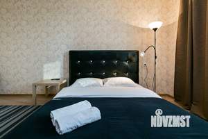 1-к квартира, посуточно, 39м2, 4/17 этаж
