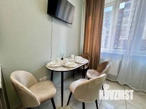 1-к квартира, посуточно, 40м2, 2/16 этаж