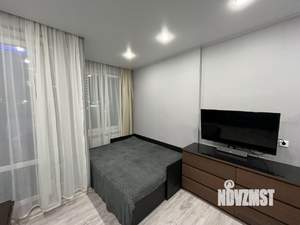 Студия квартира, посуточно, 28м2, 3/25 этаж