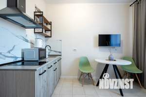 2-к квартира, посуточно, 34м2, 10/17 этаж