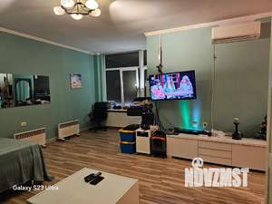 Студия квартира, посуточно, 40м2, 1/3 этаж