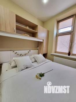 2-к квартира, посуточно, 42м2, 40/44 этаж