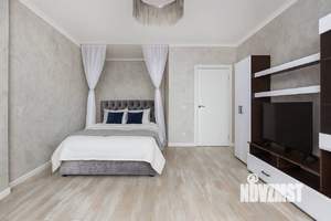 1-к квартира, на длительный срок, 43м2, 13/33 этаж