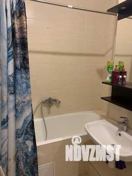 Студия квартира, посуточно, 30м2, 8/10 этаж