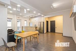 4-к квартира, на длительный срок, 112м2, 1/6 этаж