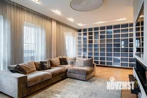 4-к квартира, на длительный срок, 135м2, 7/8 этаж