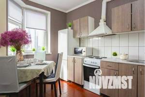 1-к квартира, посуточно, 42м2, 23/25 этаж