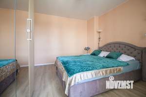 3-к квартира, посуточно, 81м2, 10/33 этаж