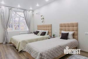 1-к квартира, посуточно, 42м2, 3/3 этаж