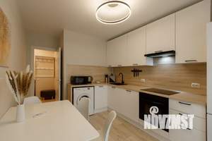 1-к квартира, посуточно, 40м2, 3/9 этаж