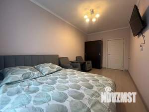 1-к квартира, посуточно, 38м2, 22/25 этаж