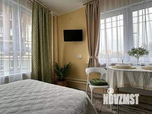 Студия квартира, посуточно, 36м2, 1/8 этаж
