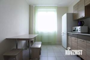 2-к квартира, посуточно, 47м2, 1/1 этаж
