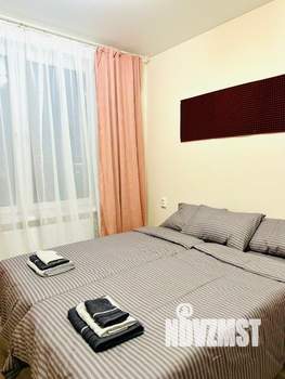 1-к квартира, посуточно, 38м2, 13/25 этаж