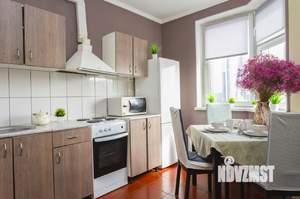 1-к квартира, посуточно, 40м2, 23/25 этаж