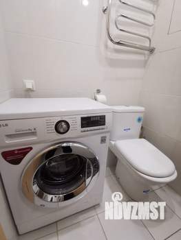 1-к квартира, посуточно, 40м2, 4/25 этаж