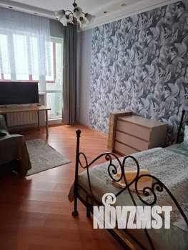 1-к квартира, посуточно, 40м2, 10/14 этаж