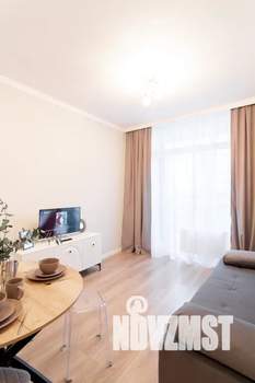 1-к квартира, посуточно, 40м2, 3/16 этаж