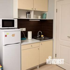 Студия квартира, посуточно, 20м2, 1/17 этаж