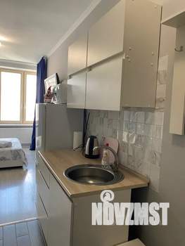 Студия квартира, посуточно, 20м2, 12/44 этаж