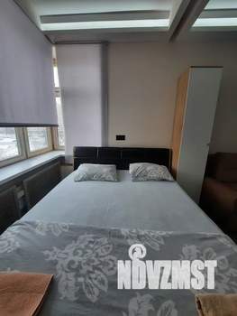 Студия квартира, посуточно, 24м2, 5/44 этаж