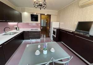 2-к квартира, на длительный срок, 70м2, 8/17 этаж