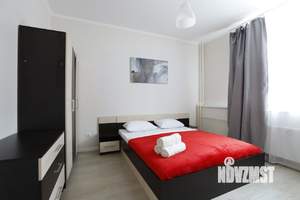 2-к квартира, посуточно, 47м2, 1/1 этаж