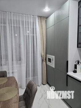 1-к квартира, посуточно, 40м2, 3/25 этаж