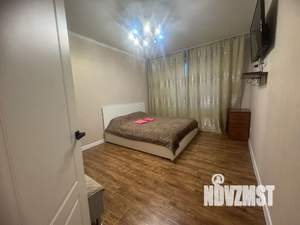 1-к квартира, посуточно, 42м2, 10/25 этаж