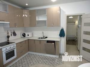 3-к квартира, на длительный срок, 100м2, 10/22 этаж