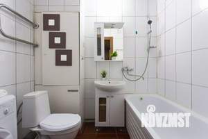 1-к квартира, посуточно, 42м2, 1/1 этаж