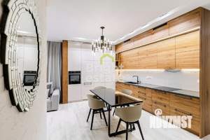 3-к квартира, на длительный срок, 97м2, 1/8 этаж